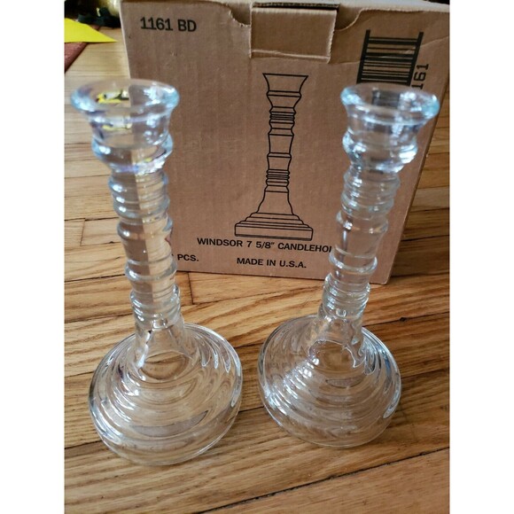 Vintage Home Interiors 2 Pc Windsor 7 5/8" Candleholder 1161 BD - Picture 1 of 3